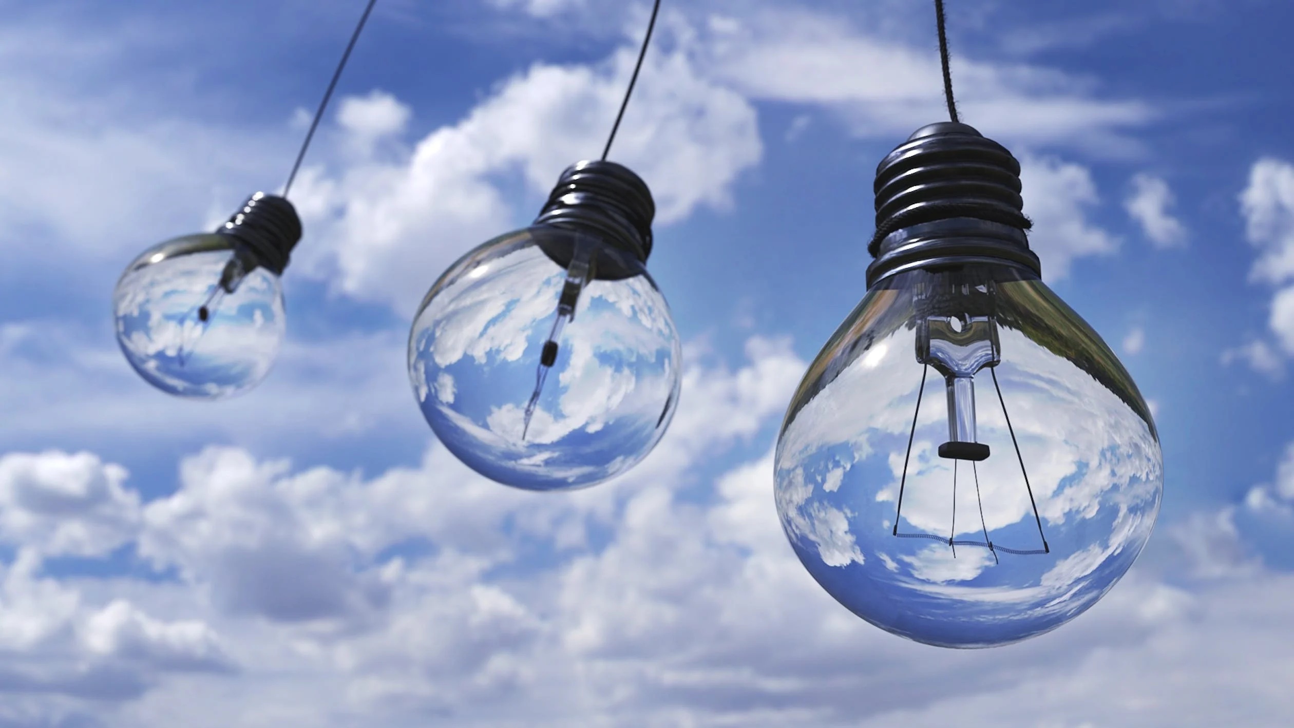 Przyszłość energetyczna w zielonych barwach – podsumowanie roku 2022 i prognozy na 2023 w branży OZE