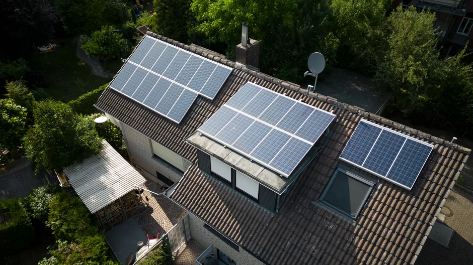Po raz pierwszy w historii mieliśmy ujemne ceny energii – czy faktycznie wytwórcy nam zapłacą?